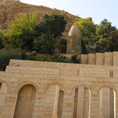 Могила Хваджу Кермани